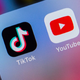 TikTok nad YouTube: preizkuša možnost nalaganja daljših posnetkov