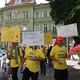 (VIDEO in FOTO) Protest zaposlenih Pošte Slovenije: Če ne bo dogovora, sledi stavka