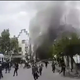 V Siriji jezni protestniki zanetili požar v guvernerjevi pisarni