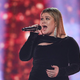 Kelly Clarkson osupnila z izvedbo večne uspešnice I Will Always Love You