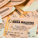 Loterijska mrzlica v ZDA: glavni dobitek bo znašal okoli 892 milijonov evrov