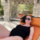 Lindsay Lohan v kopalkah pokazala nosečniški trebušček