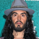 Russell Brand znova zanikal obtožbe spolnega napada