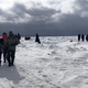 Reševalne ekipe hitele na pomoč ribičem, ki so 'odplavali' z ledeno ploščo