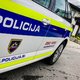 Policijska akcija v centru Ljubljane, policija obkolila moškega z nožem