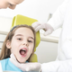 Kar desetina otrok ima do tretjega leta en ali več zob s kariesom