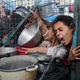 Lakoti v Gazi podvrženih vse več ljudi, Izrael večkrat blokira dostop do pomoči