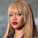 Rihanna pravi, da je s pomočjo mode po rojstvu otrok ponovo odkrila sebe