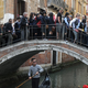 Iznajdljivci 'po ovinkih' v Benetke, ne da bi plačali vstopnino