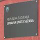 Težave na upravni enoti Sežana: 'Vloge so zmeraj nepopolne, postopki se vlečejo nenormalno dolgo časa'