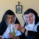 Pobegle avstrijske redovnice se ne želijo odpovedati družbenim omrežjem