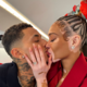 Košarkar Kyle Kuzma in manekenka Winnie Harlow sta se zaročila