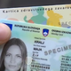 V DZ podprta novela zakona o osebni izkaznici