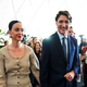 Justin Trudeau v Davosu z roko v roki s Katy Perry