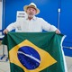 Brazilci izbirajo novega predsednika, Lulo izziva Bolsonarov sin
