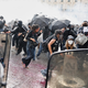Spopadi s policijo, francoske ulice znova preplavili protestniki
