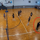 Posnetek zgrozil športni svet: trener med tekmo udaril mlado odbojkarico