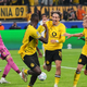 Dortmund premagal Frankfurt in pobegnil Bayernu za tri točke