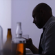 Ozdravljeni alkoholik: Slovenija bi naredila korak nazaj