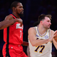 Lakersi v Houstonu lovijo šesto zaporedno zmago