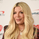 Tori Spelling z otroki udeležena v prometni nesreči