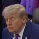 Trump znova zadremal, Bela hiša ostro: Le mežikal je