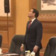 Rubio navdušeno zrl v strop, postal spletna senzacija