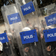V Ankari pred vrhom Nata 225 pridržanih, na ulicah 40.000 policistov