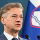 Golob oddal podpis za referendum, v SDS mu očitajo podporo korupcije