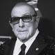 Umrl je legendarni glasbeni producent Clive Davis