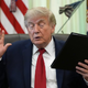 Trump nad Kitajsko, Demokrati nad Trumpa: 'Želi, da bi ostali doma!"