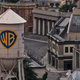 Združenje ameriških scenaristov s tožbo proti prevzemu studia Warner Bros Discovery