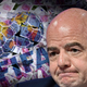Infantino zanika navedbe o izplačilu domnevni ljubici, pritisk na šefa Fife vse večji