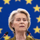 Von der Leyen o umetni inteligenci in zaščiti otrok na spletu