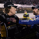 Divje scene v garažah: Po dirki NASCAR izmenjala nekaj udarcev