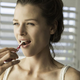 Če pri umivanju zob preskočite ta korak, boste imeli slab zadah
