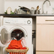 Ali po pranju puščate vrata pralnega stroja odprta? Strokovnjaki pravijo, da ...