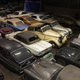 Ena najbolj varovanih zbirk starodobnikov: v skladišču odkrili 250 vozil