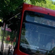 Kaj počne na ljubljanskih ulicah rdeč avtobus z Madžarskimi registrskimi oznakami? Tu je odgovor ...