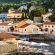 Hrvaški otok, ki ima zdravilno moč: turisti ga obiskuje tudi pozimi, Slovenci pa ga z avtom dosežemo v le nekaj urah