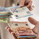 Ti štirje znaki najpogosteje pozabijo vrniti izposojen denar