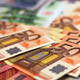 Iz odklenjenega avta v središču Celja ukradena kuverta z denarjem