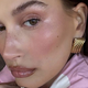 Peachy Beachy Summer Make-Up: Hailey Bieber predstavila 'it' videz za letošnjo sezono