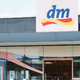 Čudežni pripomoček iz dm-a, za katerega uporabnice pravijo, da ne bi smel biti tako poceni