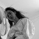 Spite z ventilatorjem? Zdravniki opozarjajo na 4 težave, ki jih marsikdo opazi šele zjutraj