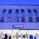 Če še iščete popolno srajco za službo, ima Pepco v ponudbi tako iz 100% viskoze, cena pa je res sanjska