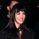 Dakota Johnson je nosila najbolj seksi trend letošnje jeseni – in videti je neverjetno prefinjeno