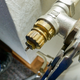 Mrzel radiator – sprostimo blokado termostatske igle