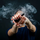 Elektronske cigarete in ogrevani tobačni izdelki še resnejša grožnja okolju kot tobačne cigarete