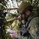 Nemci razklani glede pošiljanja težkega orožja Ukrajini